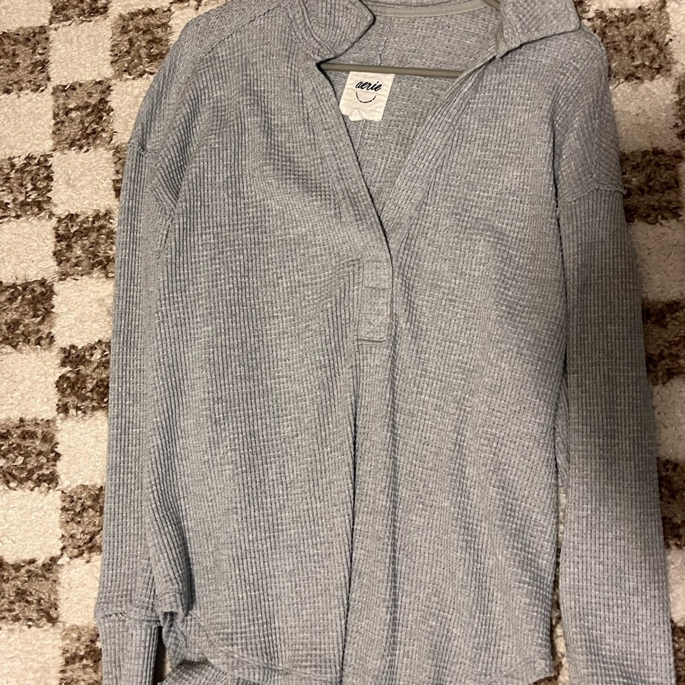 Aerie Light Gray Waffle Knit Sweater
